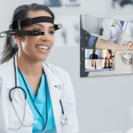 宏虹分享｜全球醫師短缺 124,000 人！AR 智慧眼鏡如何成為醫療機構的「第二雙手」